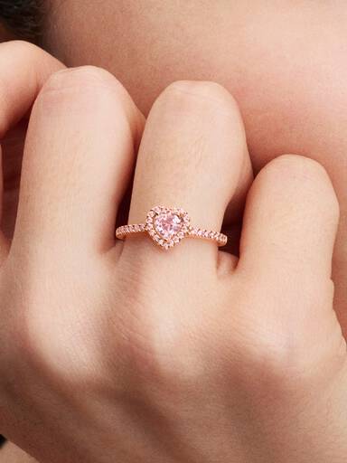 Anel Coração Rosa Elevado