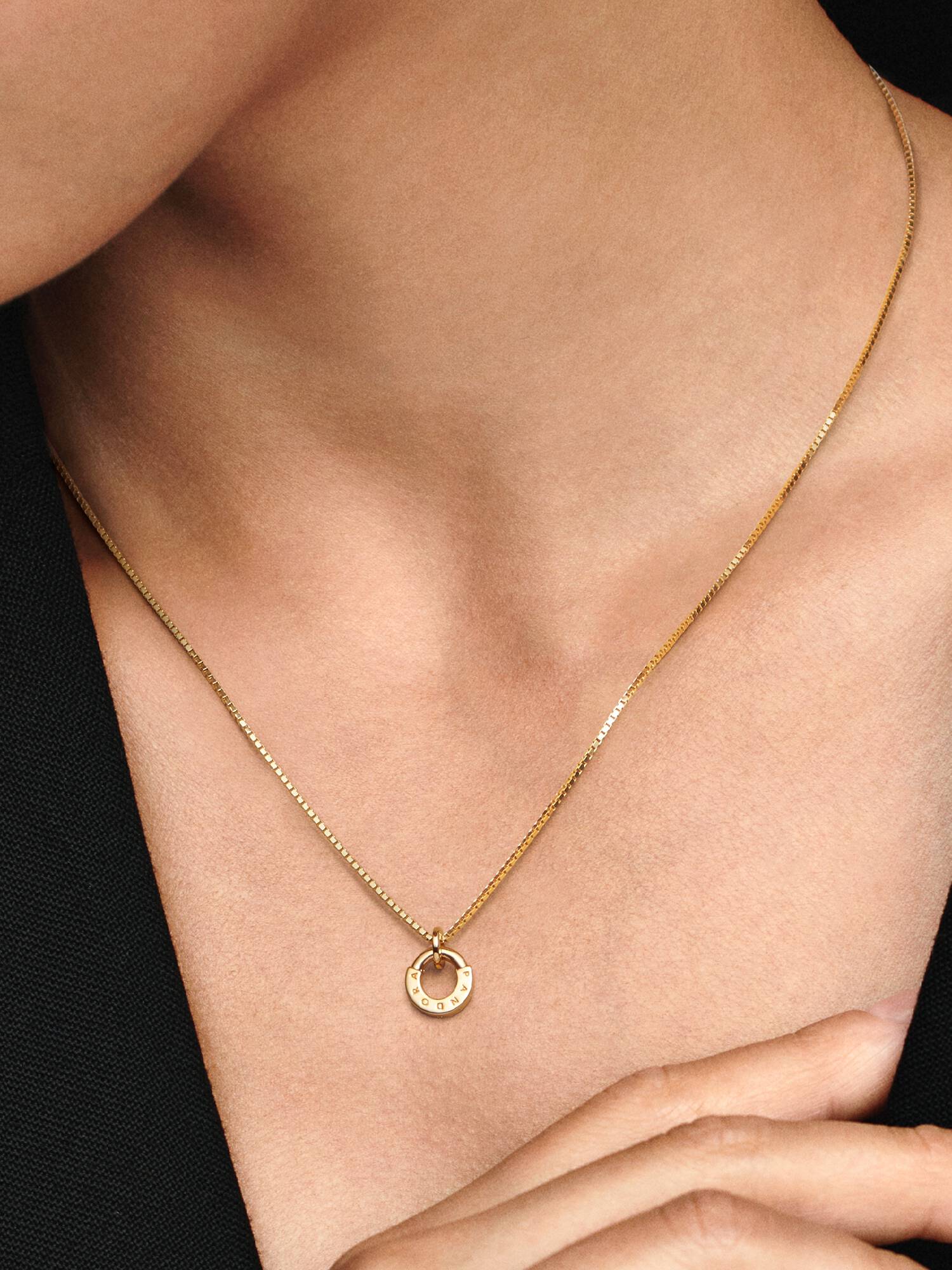 Colar Pingente I-D Pandora Signature
