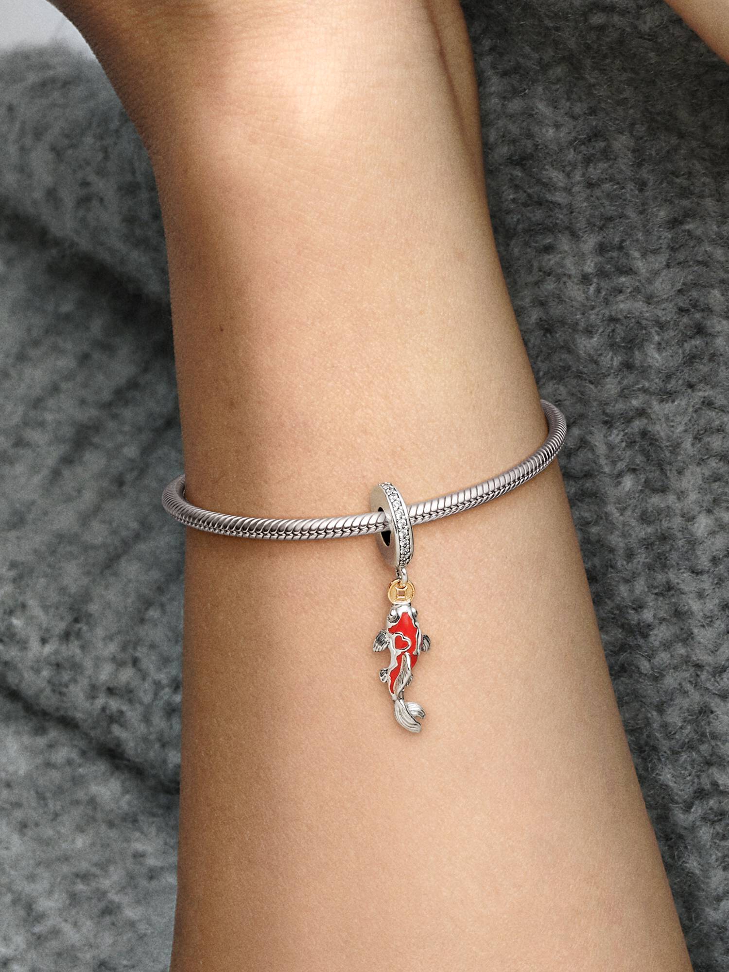 Charm Pendente de Carpa da Sorte