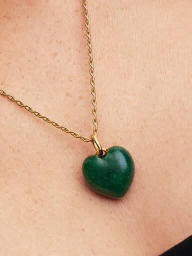 Charm Pendente de Coração Curvo Verde