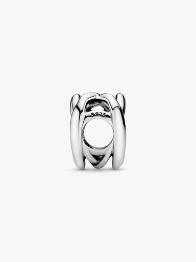 Charm de coração entrelaçado