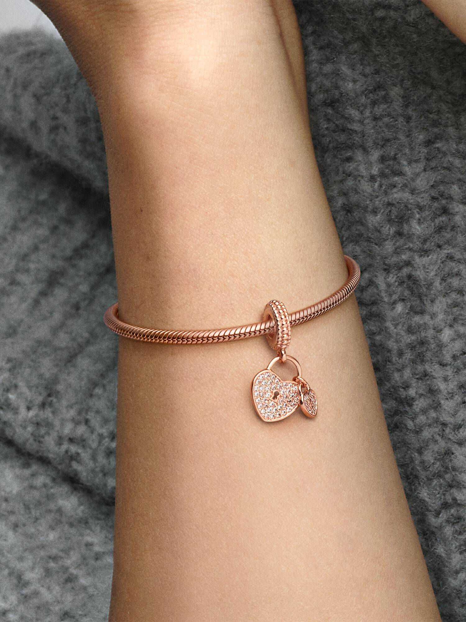 Charm Pendente de Pavê Cadeados Del Coração