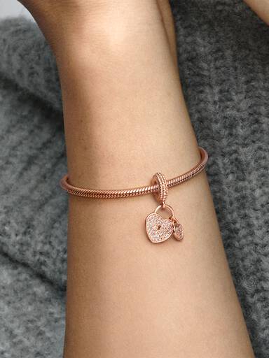 Charm Pendente de Pavê Cadeados Del Coração