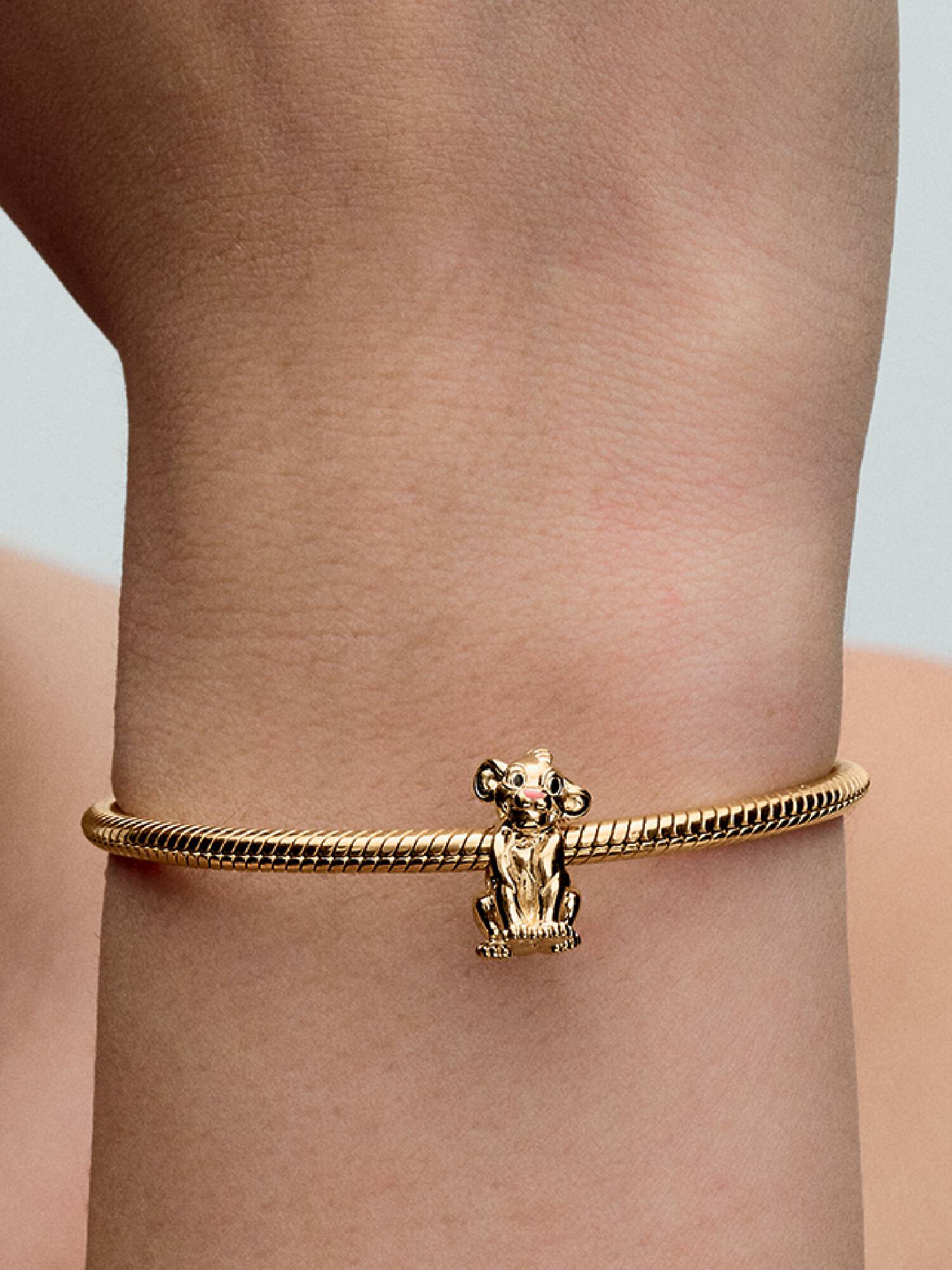 Charm Simba da Disney O Rei Leão.