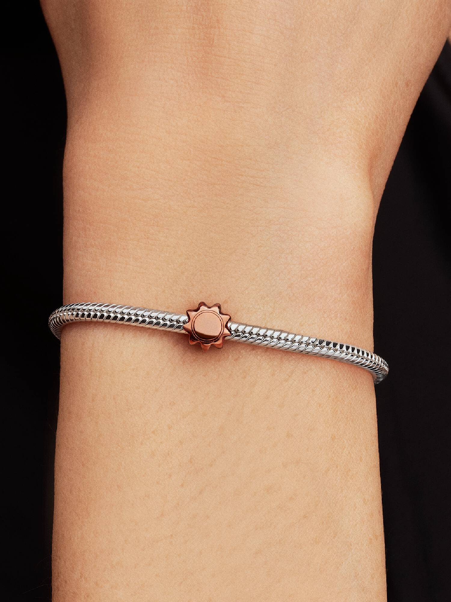 Mini Charm de Sol Laranja