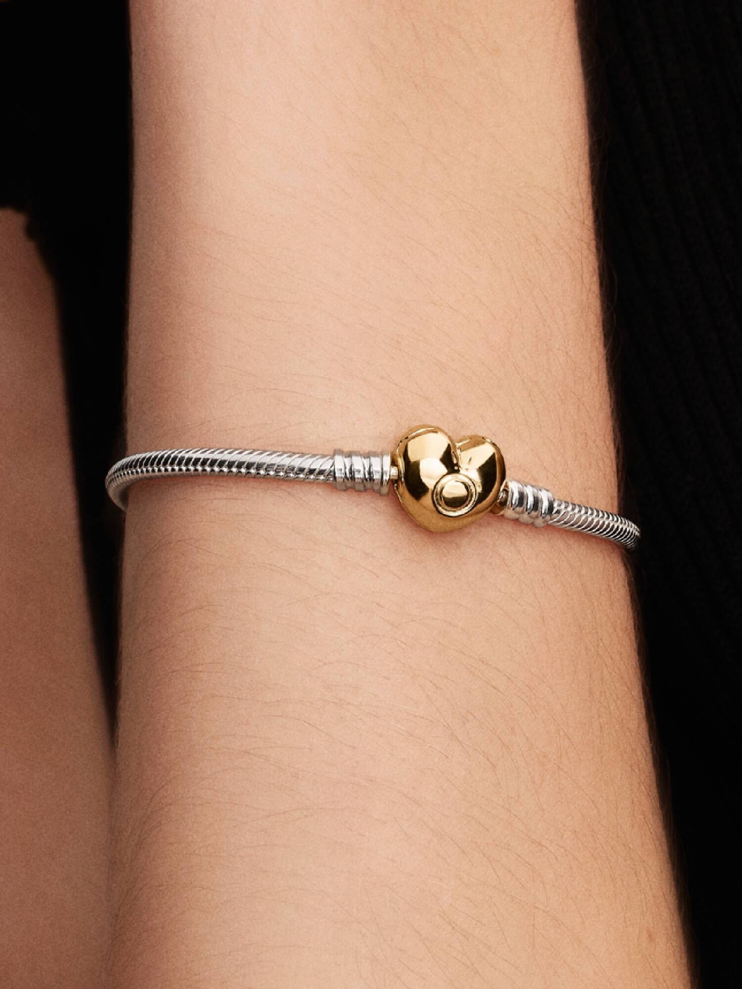 Pulseira Corrente snake com fecho de coração