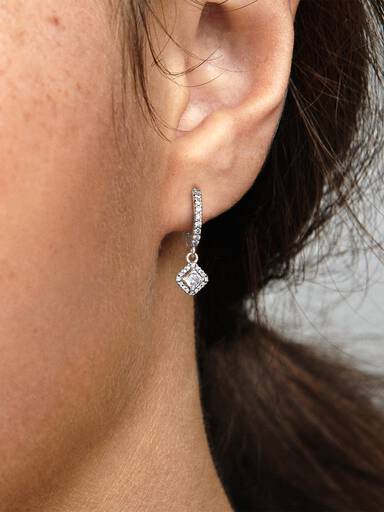 Brincos de Argola Mini Pendente Quadrado Brilhante