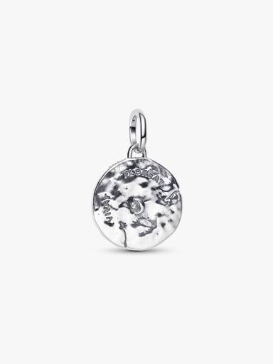 Charm medalhão flor de cerejeira