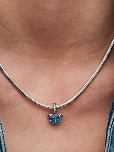 Charm pendente de borboleta em vidro de Murano em degradê azul