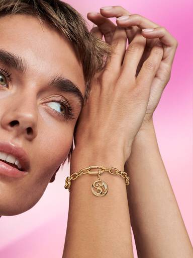 Charm Medalhão Los Elementos Pandora ME