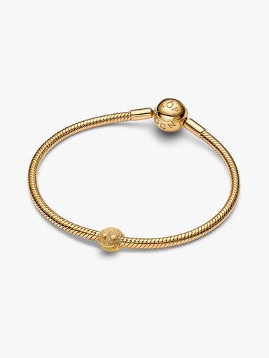 Mini charm com rosto sorridente texturizado