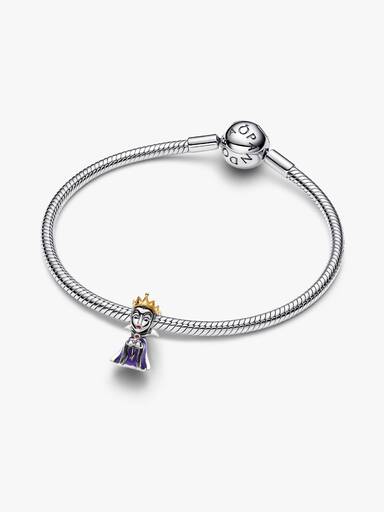 Charm Rainha Má, Vilões da Disney