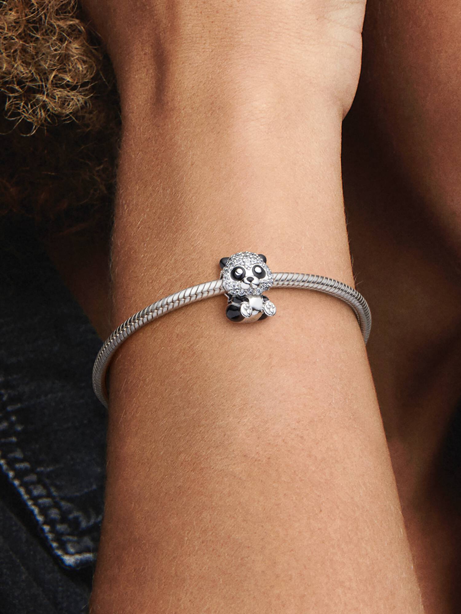 Charm de Panda Fofo Brilhante