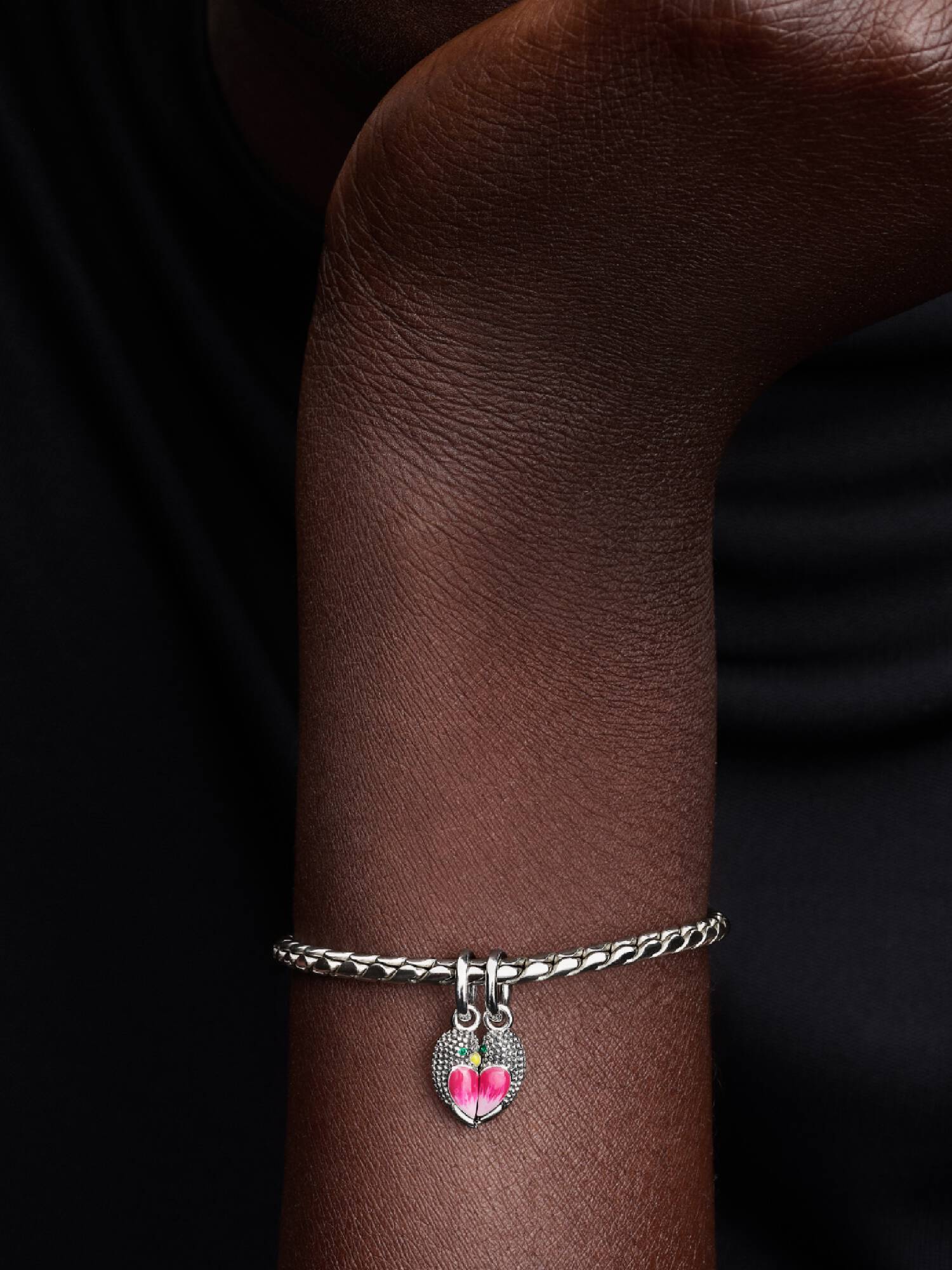 Charm pendente divisível de pássaros do amor.