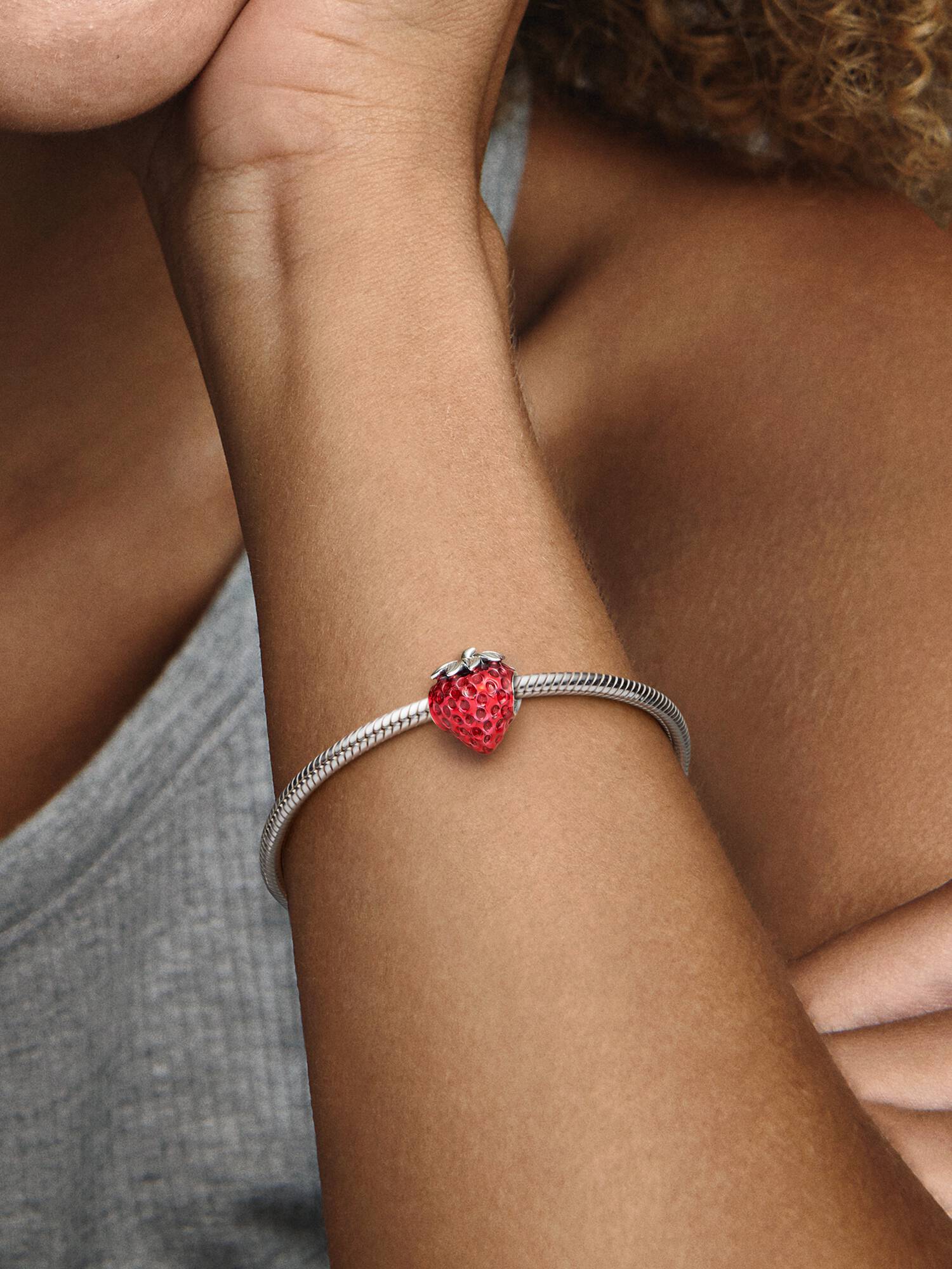 Charm Morango com Sementes