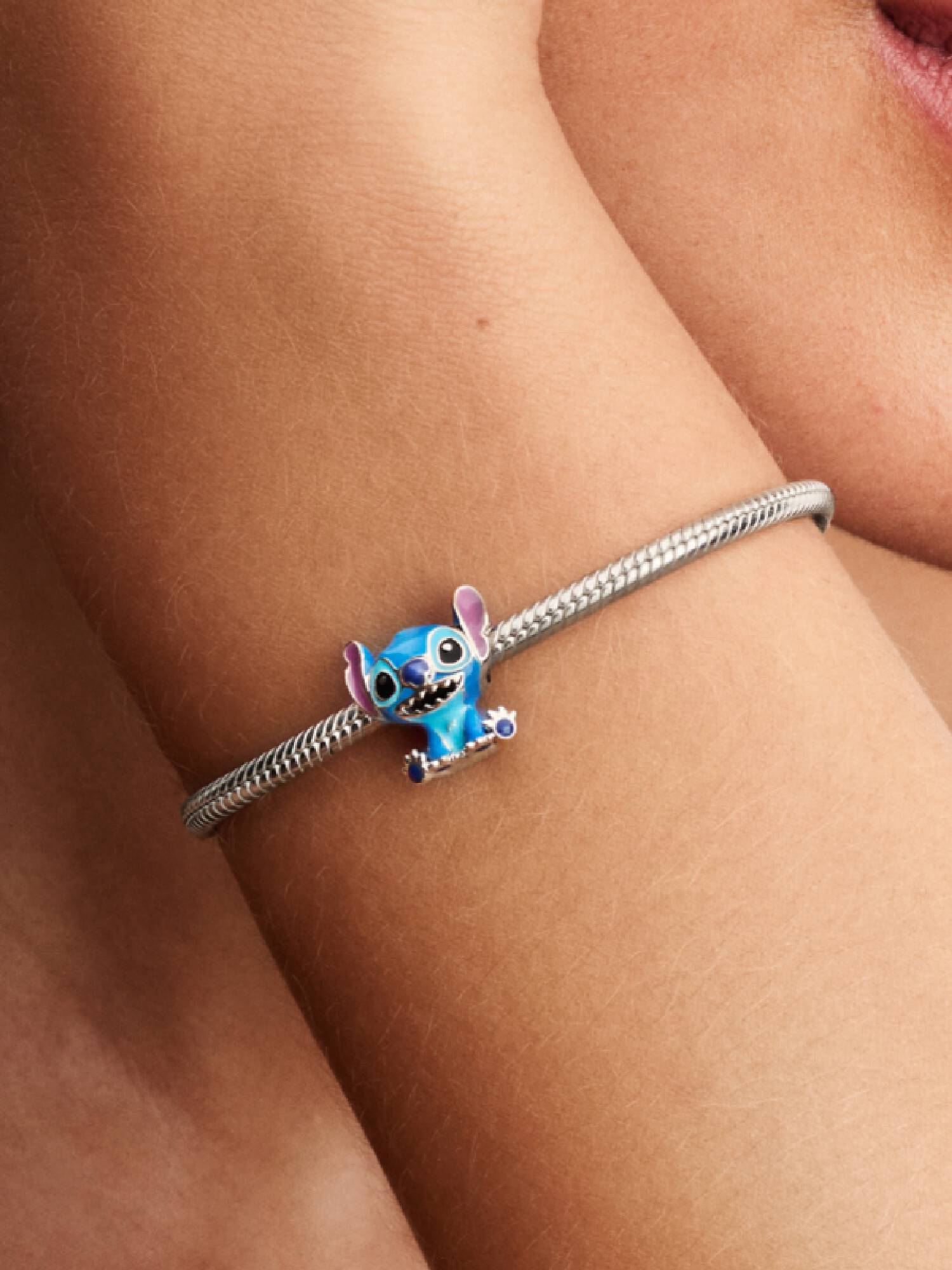 Charm Stitch da Disney
