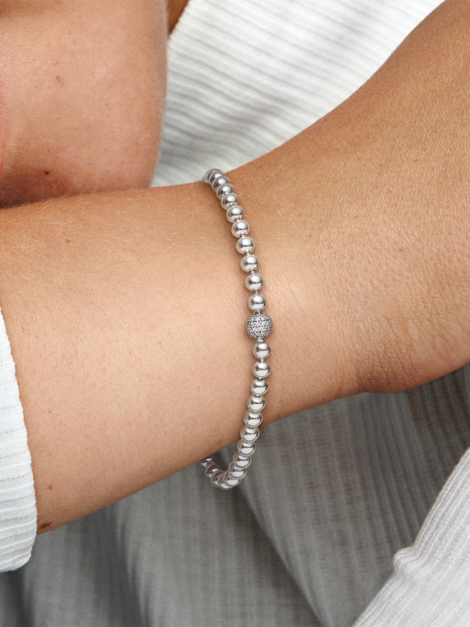 Pulseira Esferas Brilhante