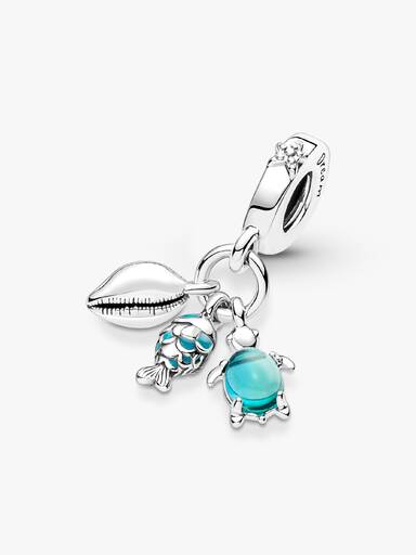 Charm pendente com peixe, tartaruga marinha e concha