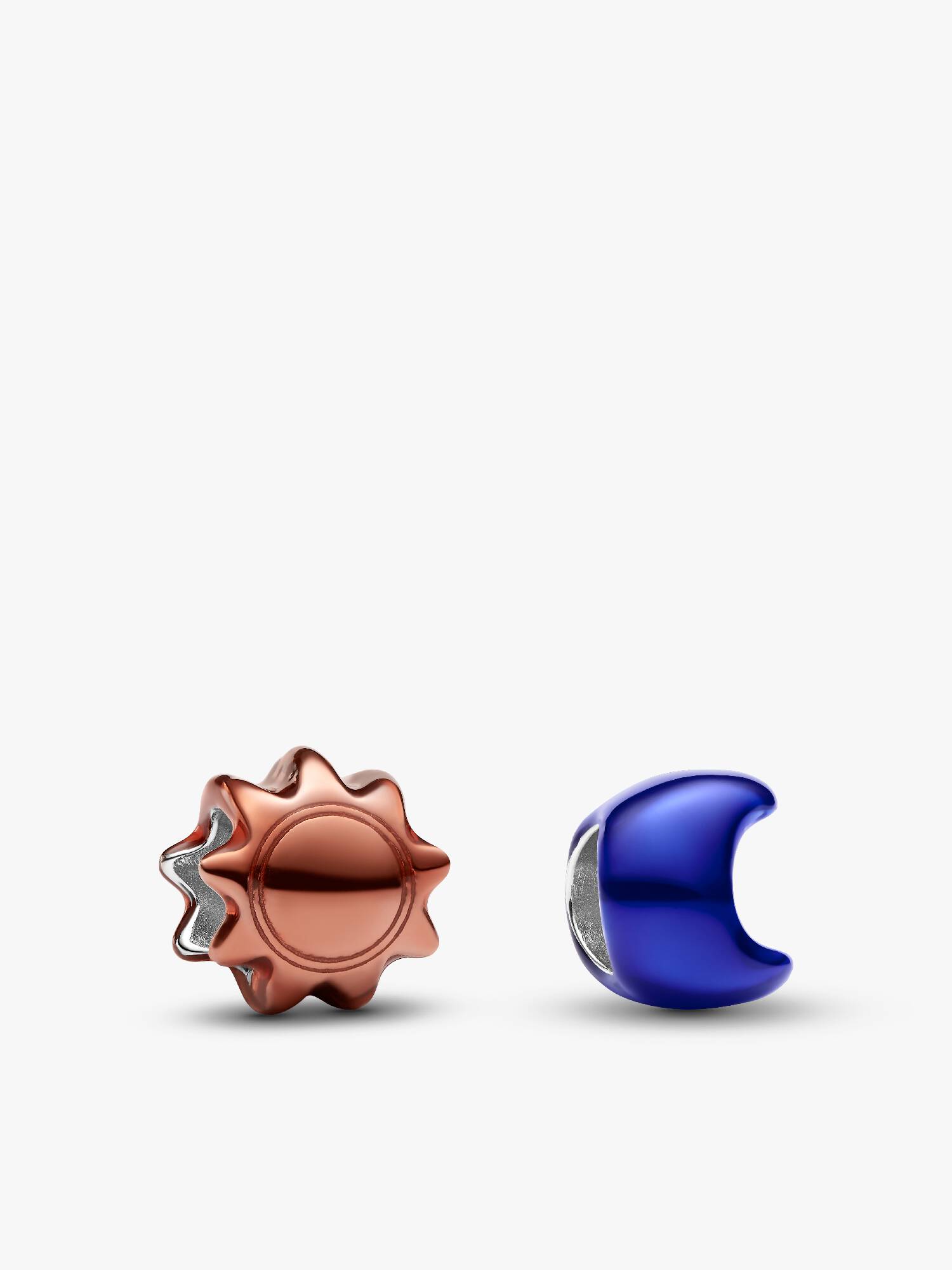 Duo de mini charms de sol e lua