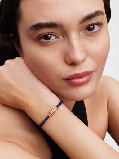 Pulseira de Cordão Azul Brilhante