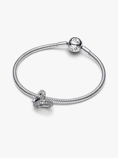 Charm Coração Infinito em Pavé