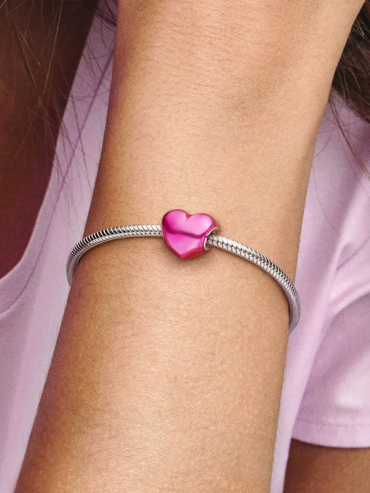 Charm Coração Rosa Metálico
