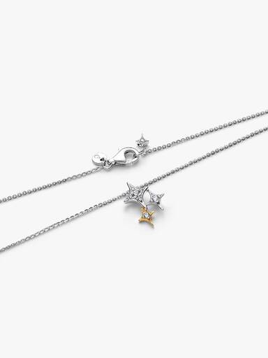 Colar com Pingente de Três Estrelas