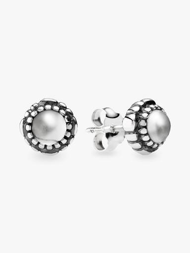 Silver stud earring, birthstone-April, rock crystal