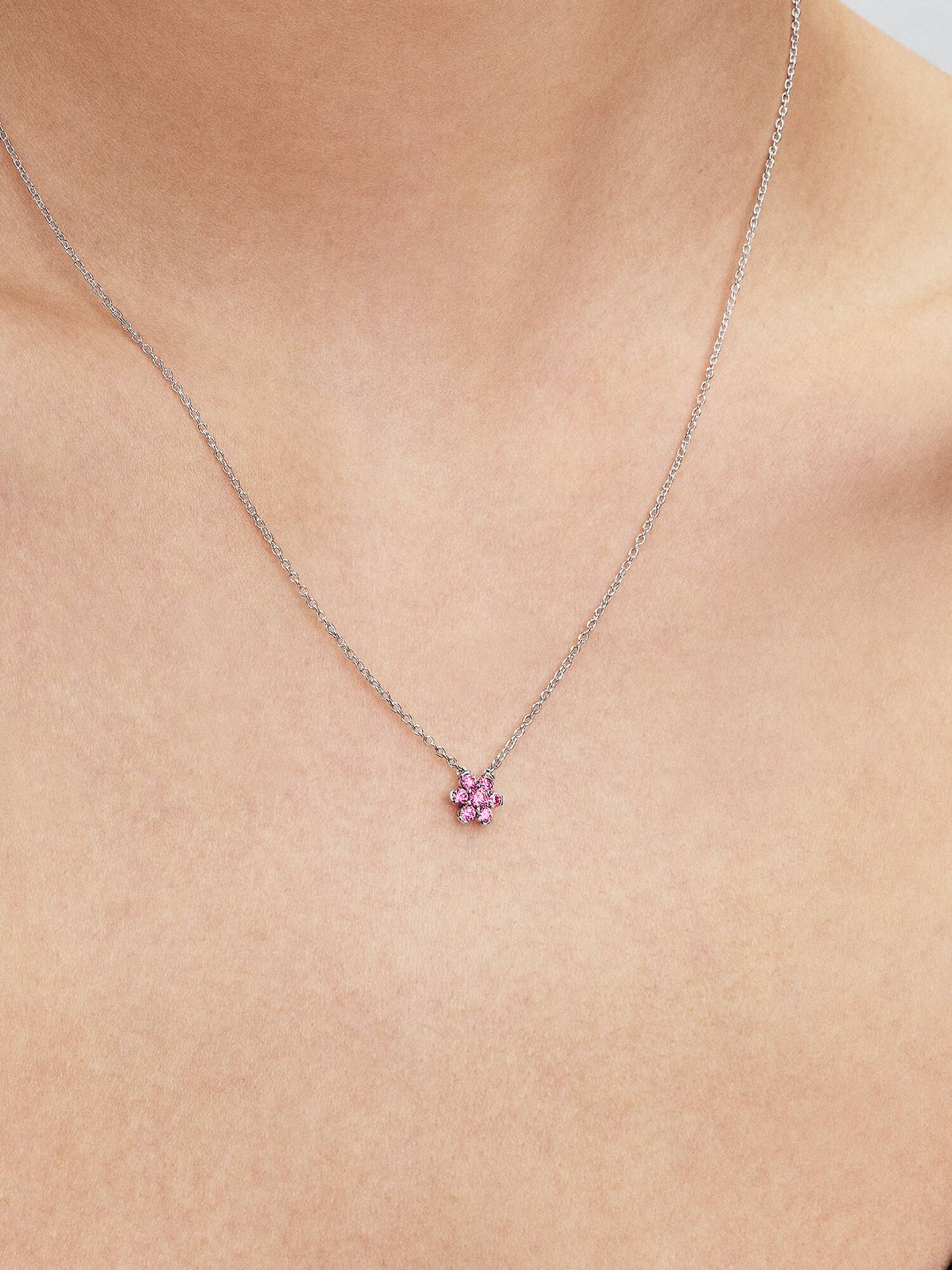 Colar com Pendente Flor Cor-de-Rosa Brilhante