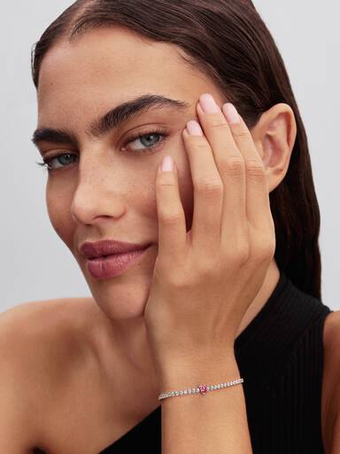 Braceletee de Tenis Coração Brilhante Rosa
