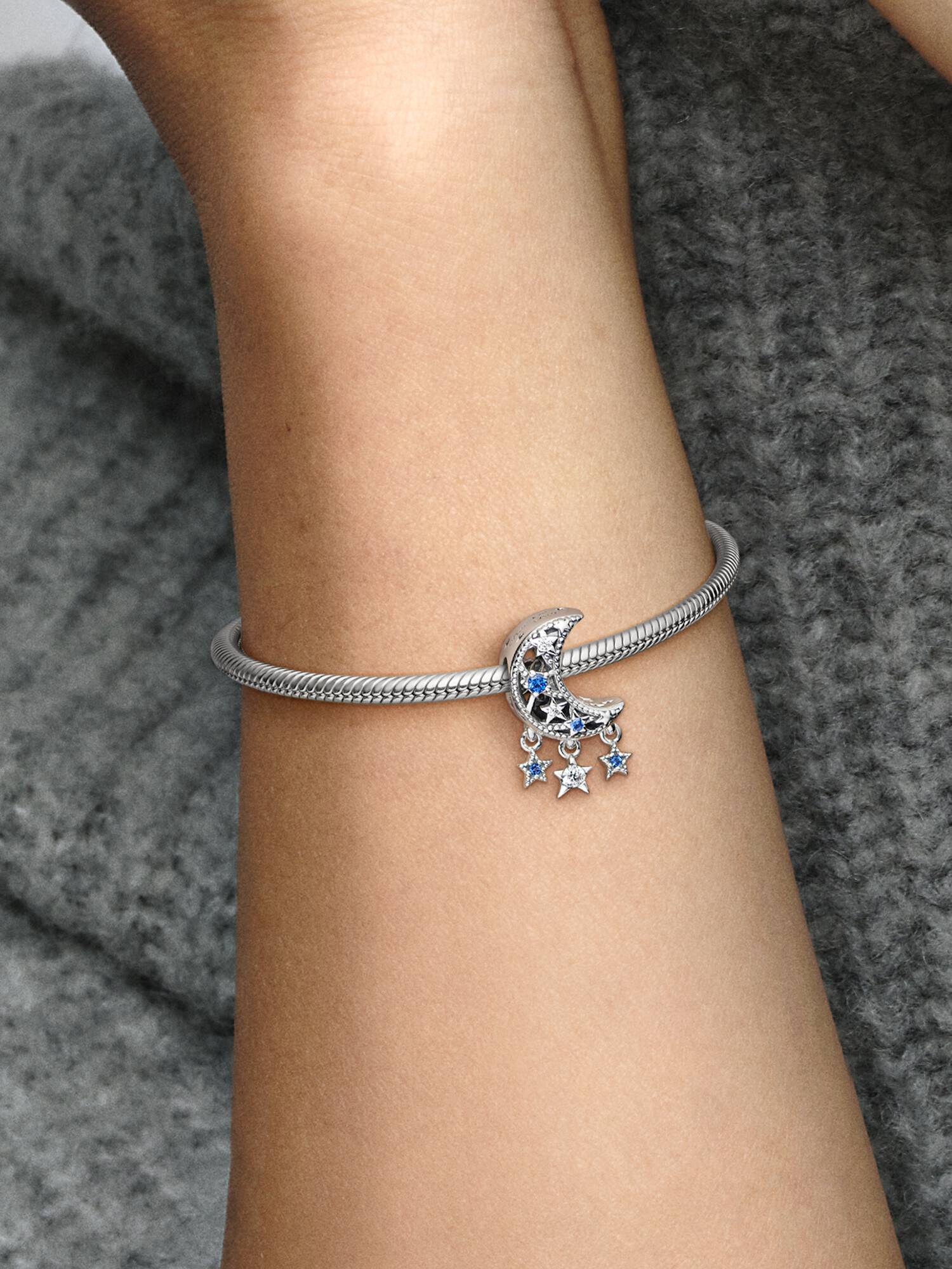 Charm Estrela e Lua Crescente