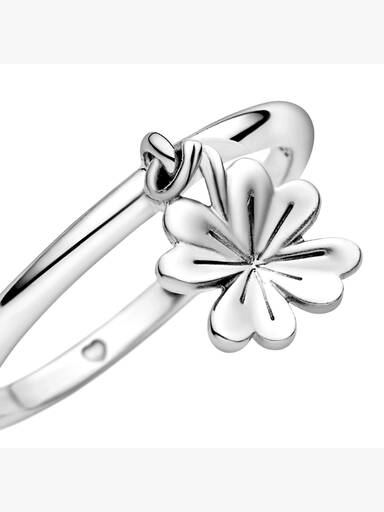 Anel Dangling Four-leaf Clover