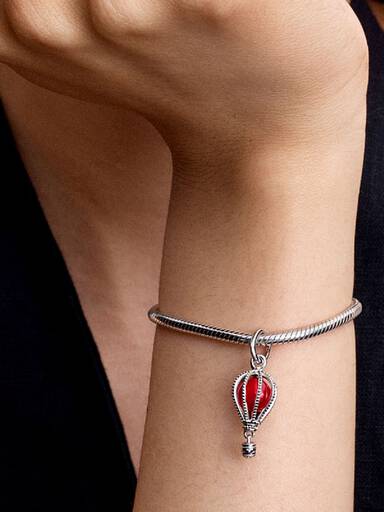 Charm Pendente Balão de Ar Quente Vermelho Brilhante