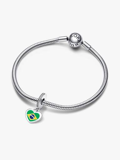 Charm Bandaera Brasil En Corazon