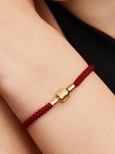 Pulseira de Cordão Vermelho Cintilante