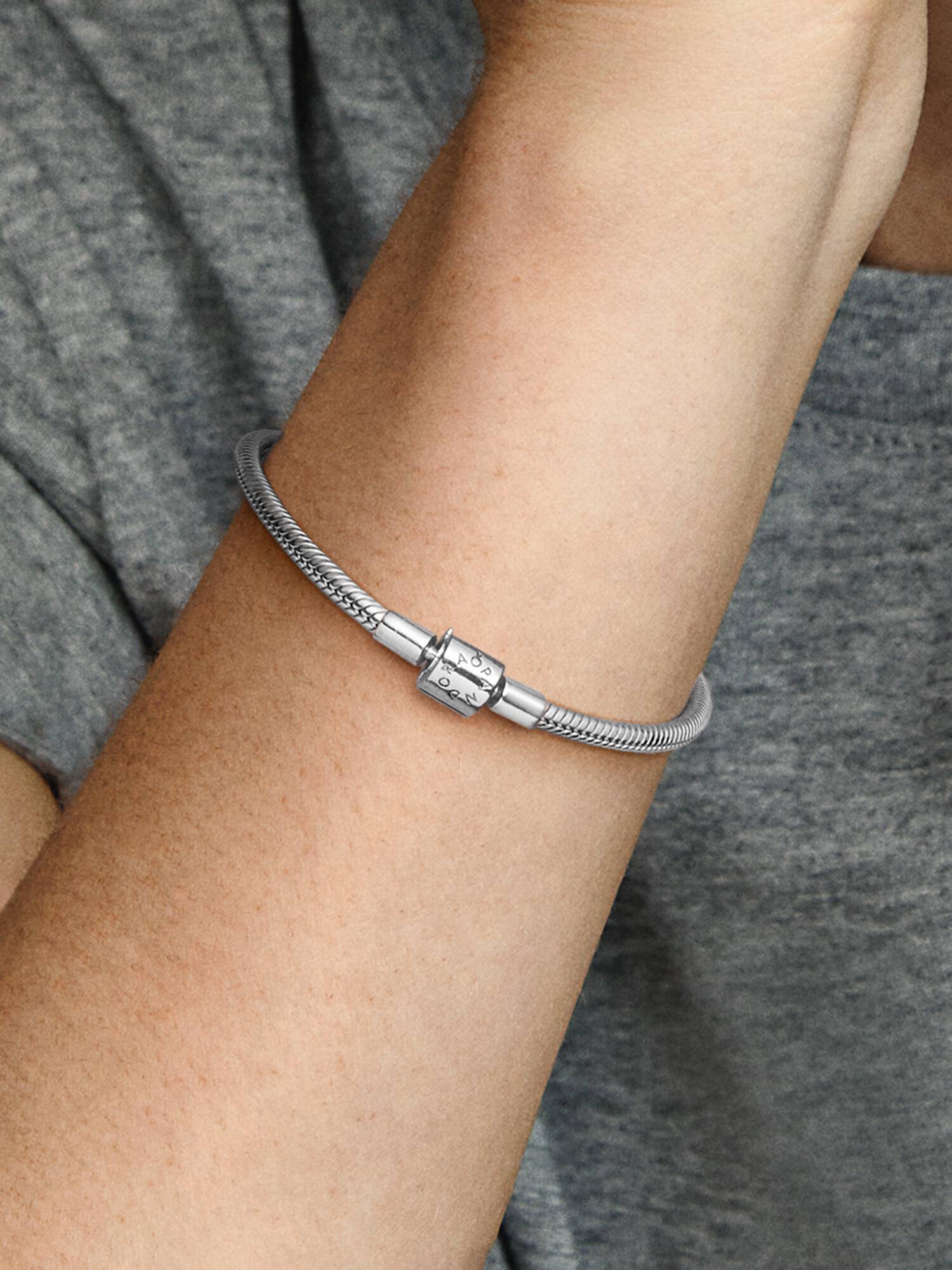 Pulseira Corrente Snake com Fecho Cilíndrico