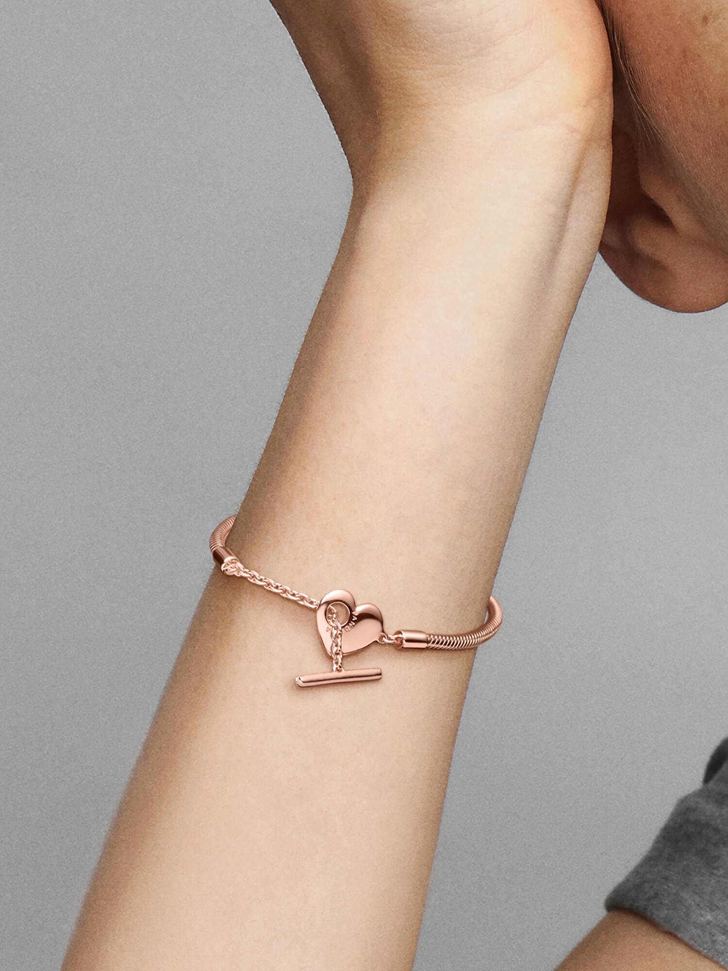 Pulseira Corrente Snake com Fecho em T e Coração