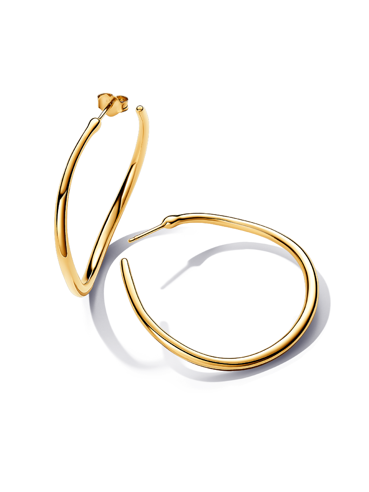 Brincos de argola abertos de 42 mm em forma orgânica