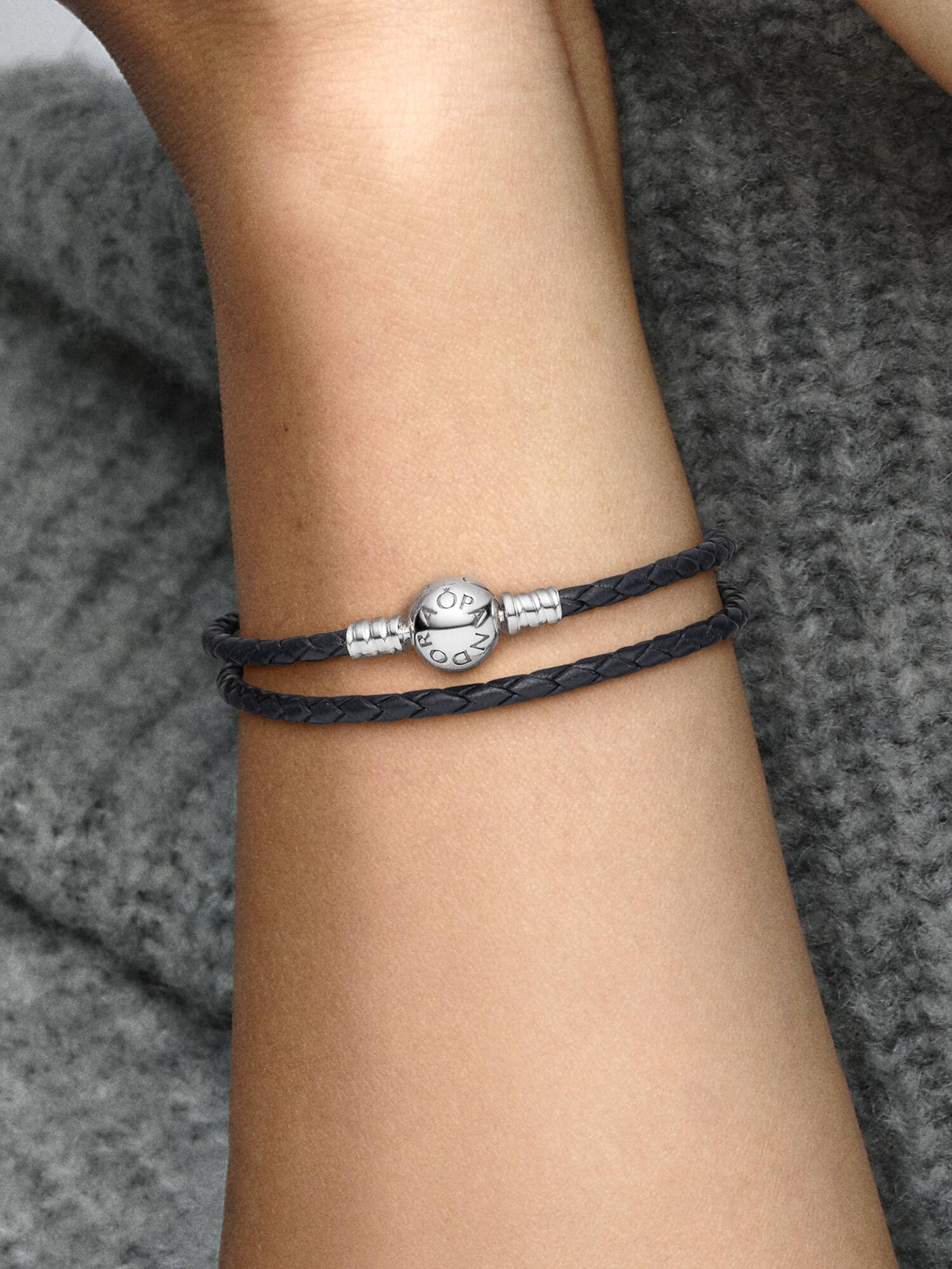 Pulseira dupla em couro preto