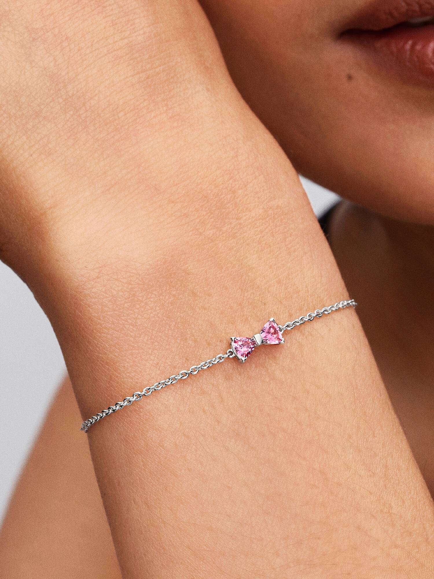 Pulseira Corrente e Laço