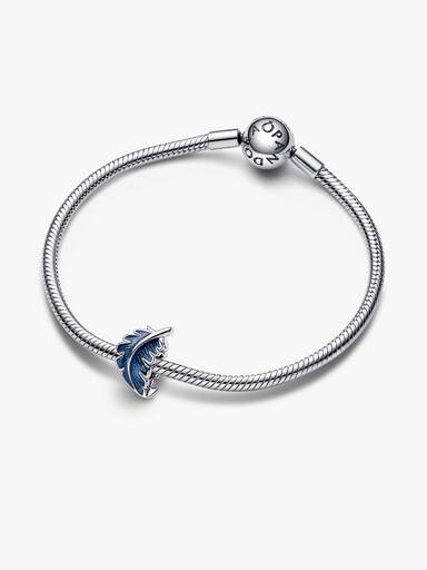 Charm Pena Curvada Azul