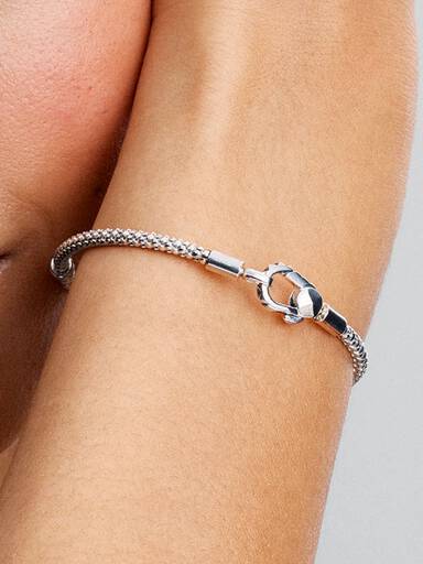 Pulseira Corrente Cravejada e Fecho em Mosquetão