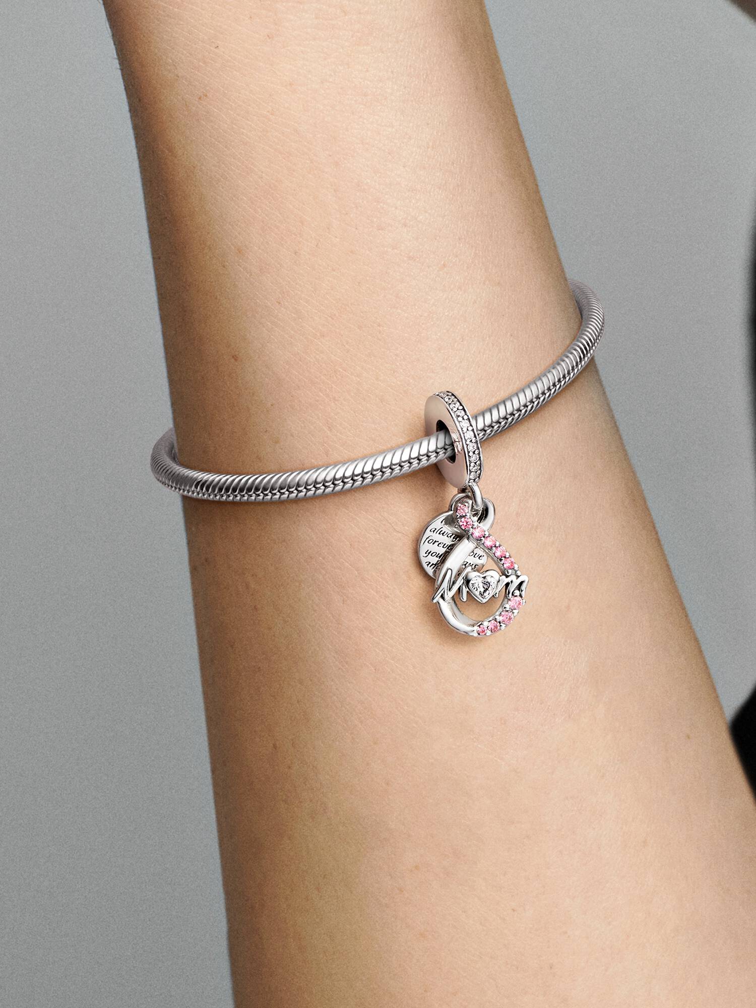 Charm Pendente Duplo Mamá e Infinito com Pavê