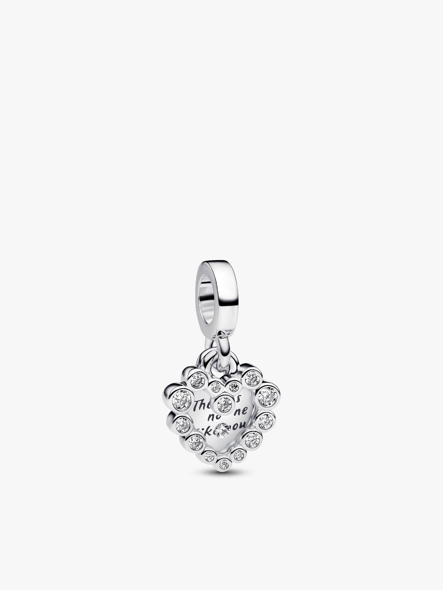 Charm pendente duplo com coração brilhante