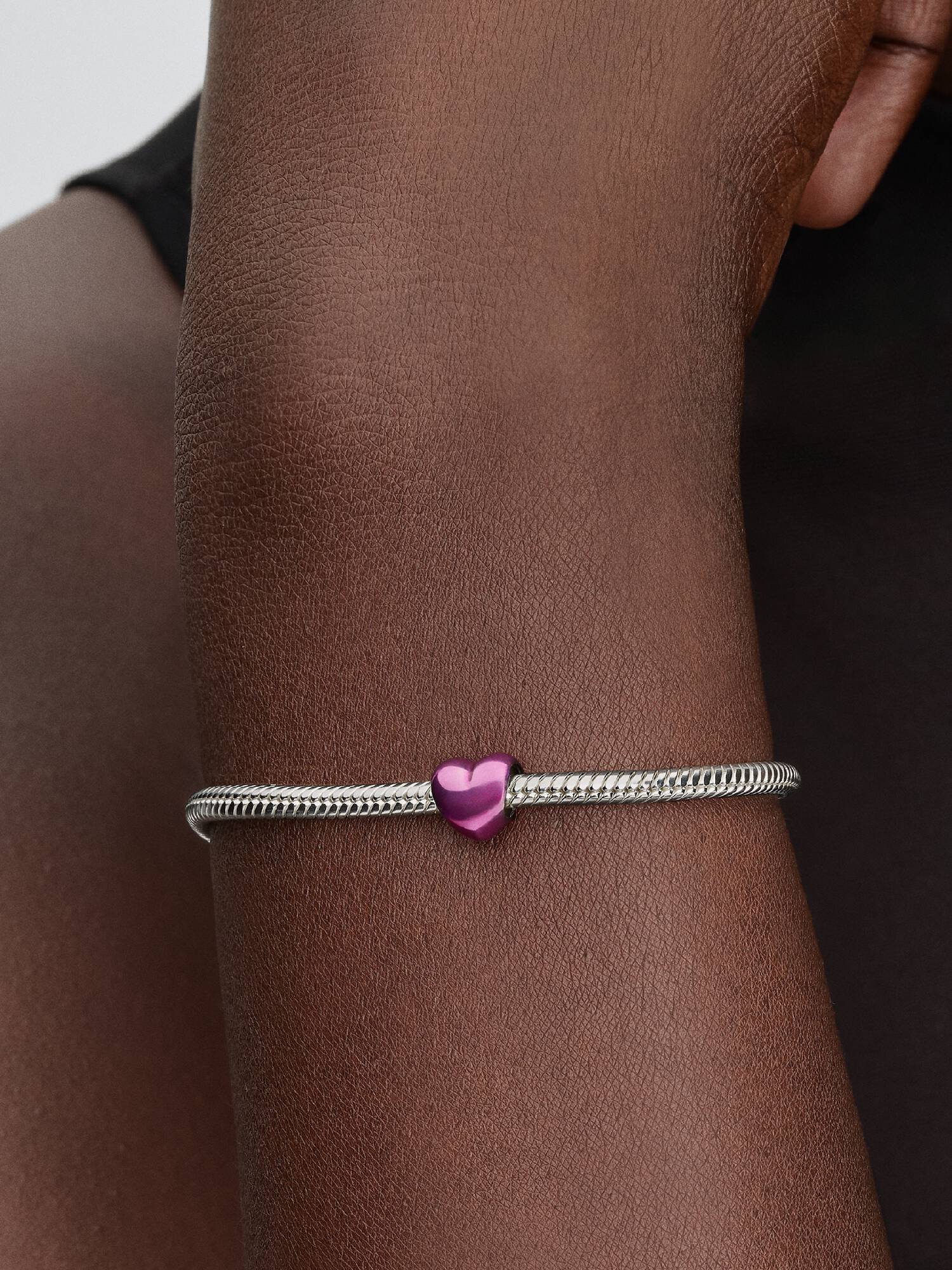 Mini Charm de Coração Rosa
