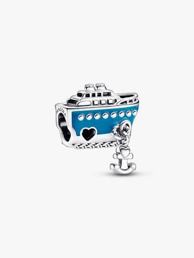 Charm de navio de cruzeiro ancorado