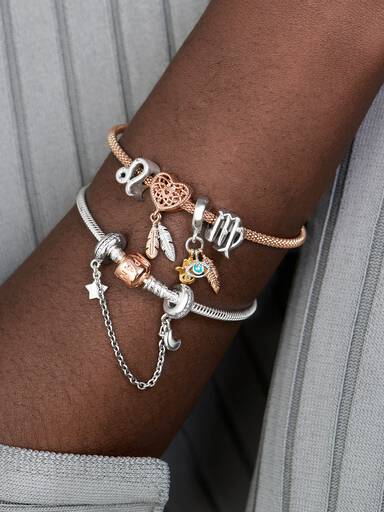 Charm Pendente Espiritualidade Mão de Hamsa, Olho que Tudo Vê e Pena