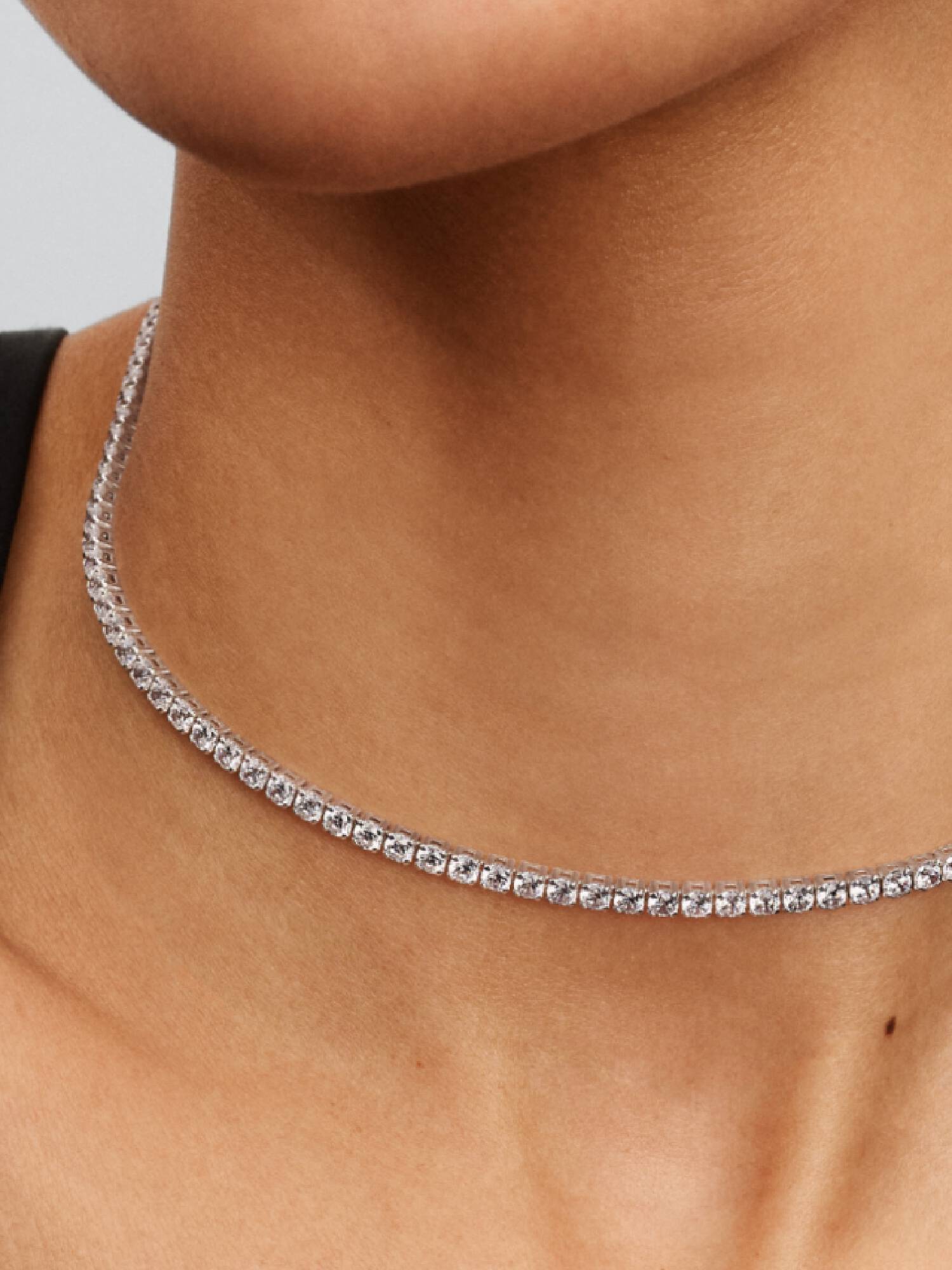 Colar Choker de riviera