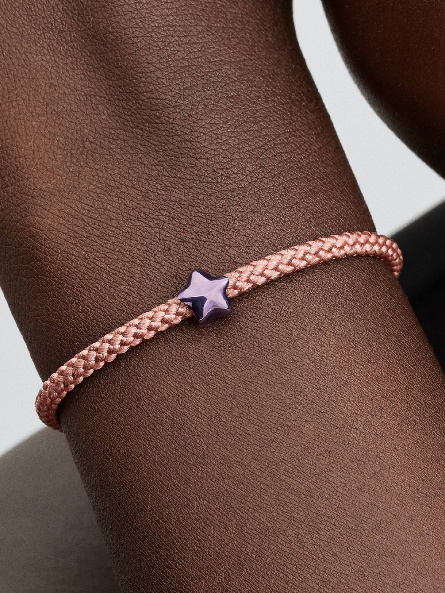 Mini charm Estrela Roxa