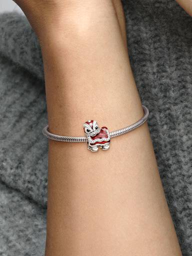 Charm de Leão do Ano Novo Chinês
